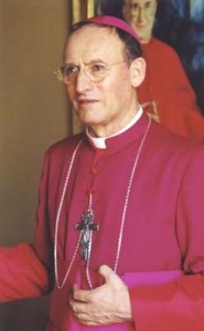 vescovo Ernesto Vecchi