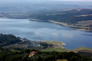 lago di Corbara