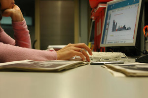 Rapporto sul Mercato del Lavoro: occupazione ancora bassa e sempre più precaria