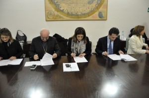 Crisi, la Ceu aiuta le famiglie e la Regione ci mette 100mila euro. Paglia: «Nostri parlamentari latitanti»
