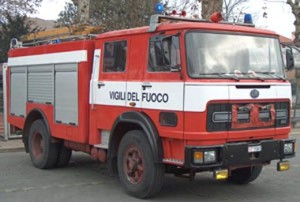 Incendio in una casa di San Venanzo, fiamme da termocoperta. Nessun ferito ma seri danni