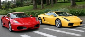 Con i soldi nascosti al fisco compra Ferrari e Lamborghini, imprenditore denunciato dalla finanza