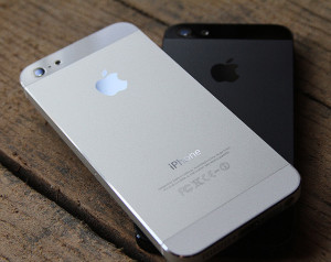 Amerino acquista online un iPhone, paga ma non riceve il telefono: giovane siciliano denunciato