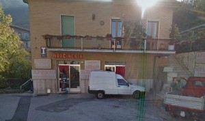 Dopo 40 anni la porchetta di Luzzi va in pensione: chiude la storica Norcineria di Papigno