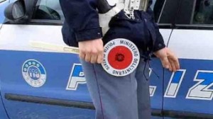 Terni, controlli della polizia: 6 stranieri allontanati e una pistola giocattolo sequestrata