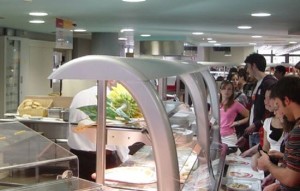 Mensa universitaria di Pentima, incontro tra Adisu, Comune e Università: servizio pasti ripristinato