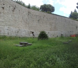 Il corpo di un 84enne trovato senza vita vicino ad Amelia: probabilmente vittima di un malore