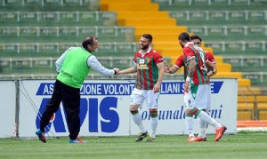 Ternana-Bari 1-3: brutta sconfitta per le fere che terminano la partita in otto