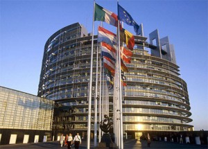 Ast, lavoratori partiti per Bruxelles con tre autobus: domani presidio Parlamento Ue