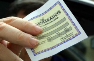 Assicurazione auto: aumenta per 30 mila automobilisti umbri, diminuisce per gli altri
