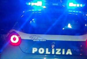 Terni, donna ternana vuole gettarsi da un ponte: suicidio sventato da agenti