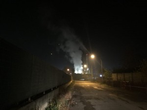 inceneritore fumo notte 5