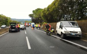 Terni, scontro tra 3 veicoli, incidente mortale sul Rato